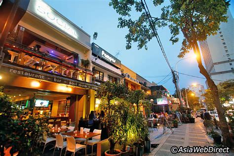 Here you'll see bukit bintang, with low yat plaza, changkat and jalan alor. Changkat Bukit Bintang Nightlife - What to Do at Night in ...