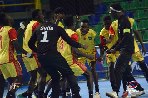 Handball Hf Junior La Guin E Termine Sur Une Bonne Note En Battant Le