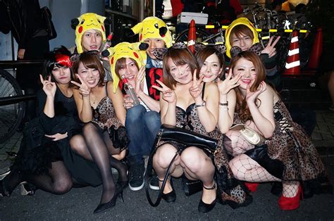 【写真】狂乱を取り戻した渋谷のハロウィン セクシーな仮装ギャルで溢れる kai