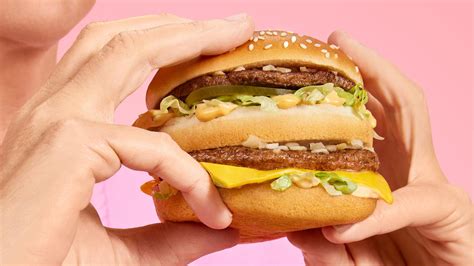 Mcdonalds Reveals The ‘unique Way Australians Hold Their Burgers