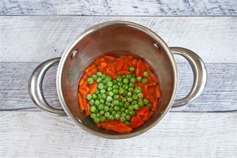 When you enter the location of fried noodles restaurant, we'll show you the best results with shortest distance, high score or maximum search volume. Chinese Fried Rice Recipe in a Restaurant Style - Cook.me ...