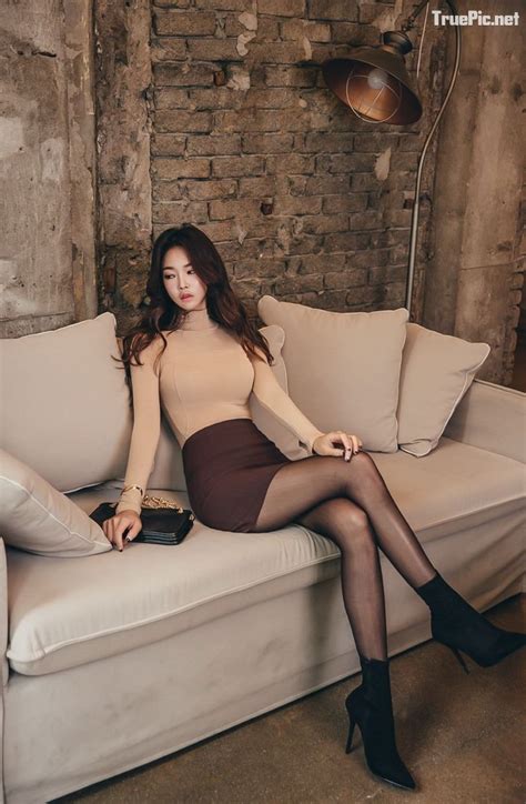 Park Jung Yoon Model Hot Body Perfect Bodycon Dress
