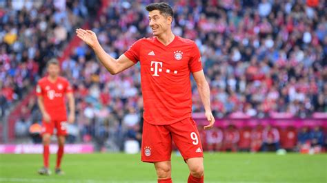 Media in category robert lewandowski the following 102 files are in this category, out of 102 total. FC Bayern: Robert Lewandowski über Flick, Pep und seine ...