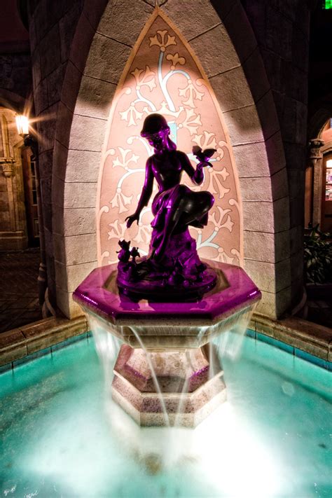 Cinderella Fountain In Pink To Catch All The Details Be S Flickr