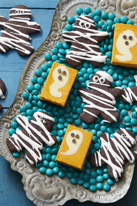 35 Best Halloween Cookie Recipes Easiest Halloween Cookies To Make At
