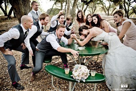 17 Must Have Wedding Party Pictures You Should Take In 2022