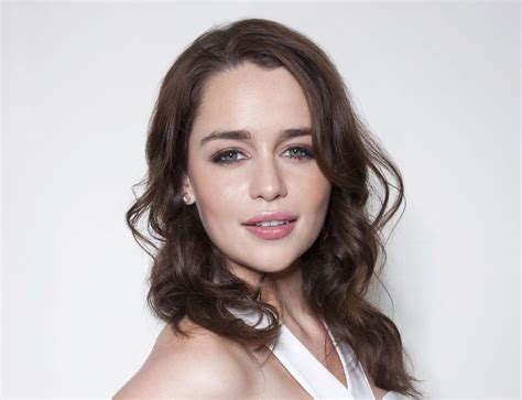 Hd Wallpaper Emilia Clarke Smile Actress Portrait Beauty Headshot