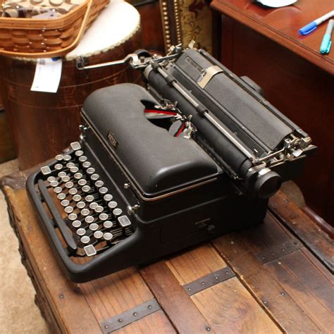 Vintage Royal Typewriter Ebth
