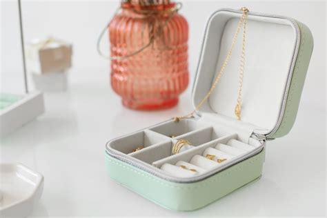 The 10 Best Travel Pill Organizers In 2023 Detailed Guide