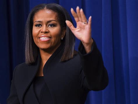 The Internet Couldnt Get Enough When Michelle Obama Wore Her Natural