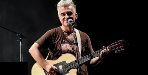 Ask anything you want to learn about jorge gonzalez by getting answers on askfm. Jorge González sorprende con fotografía del recuerdo junto ...