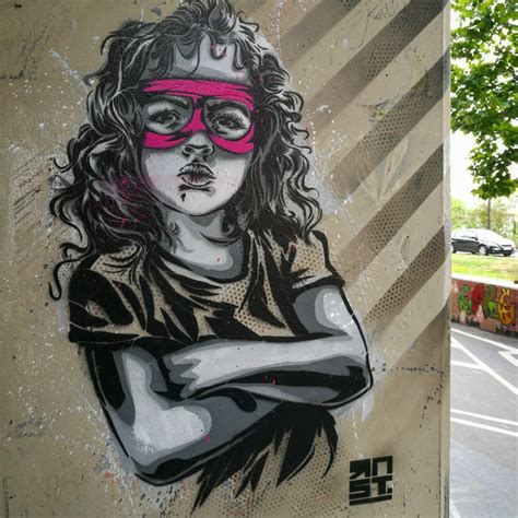 Rnst Stencil Pochoir Paris Street Art Murals Street Art Street Art
