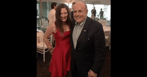 Who Is Noelle Dunphy Ex Employee Of Rudy Giuliani Calls Him Sexist
