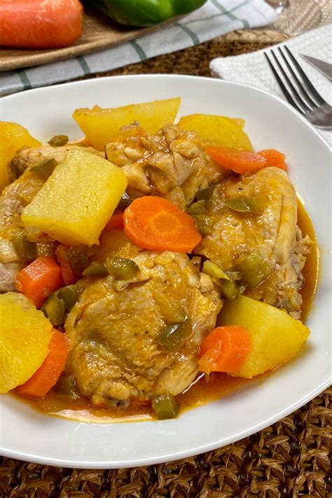 Estofado De Pollo Con Patatas Receta Estofado Receta Para Preparar