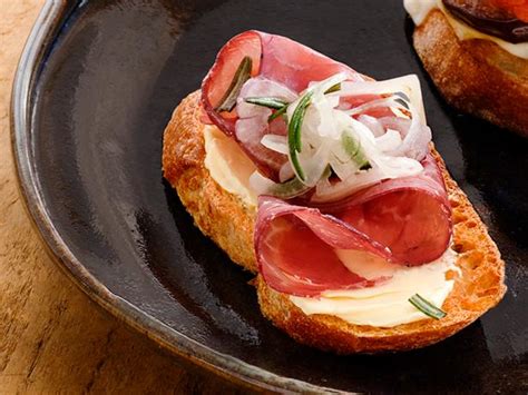 We love san marzano tomatoes and have also been very happy with canned muir glen. Shallot-Bresaola Bruschetta Recipe | Food Network Kitchen ...