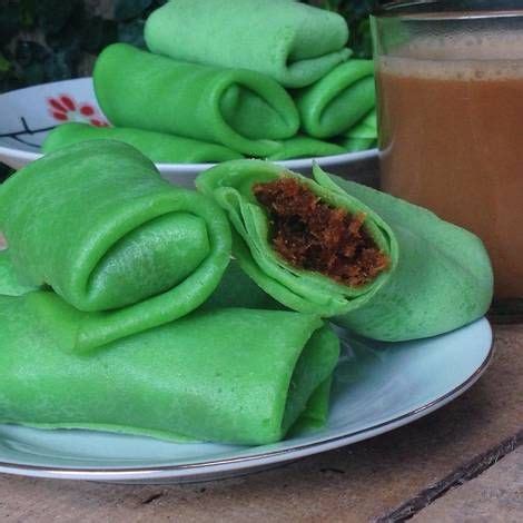 Jun 04, 2021 · dadar gulung. Resep Dadar Gulung Isi Kelapa oleh Dapoer_Nyonya | Resep ...