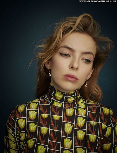 Jodie Comer Style Magazine Posing Hot Beautiful Paparazzi Celebrity