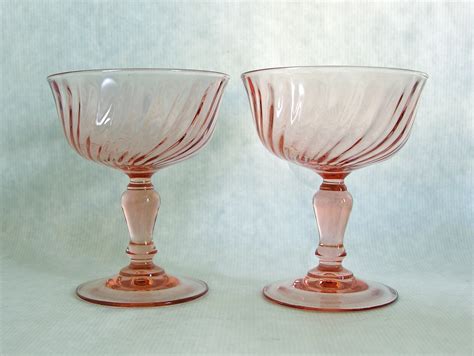 Arcoroc France Rosaline Pink Swirl Sherbet Glasses Set Of 2 Other