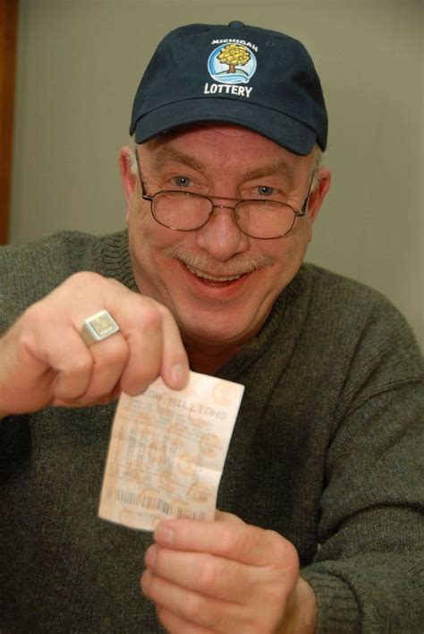 Top 10 Mega Millions And Powerball Jackpot Winners In Us History