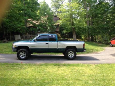 Acura audi bmw buick cadillac chevrolet chrysler fiat genesis gmc infiniti jaguar kia land rover lincoln mazda mini mitsubishi porsche ram scion smart subaru volkswagen volvo. Find used LIFTED 1997 Dodge Ram 1500 Ex-Cab 4x4 SLT ...