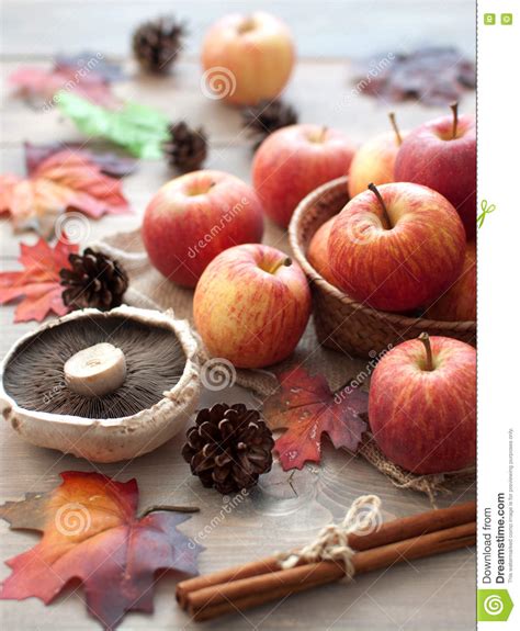 Natural Produce Apples Autumn Leaves Stock Image Image Of Produce