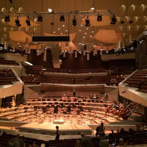 Review Ravels Lenfant Et Les Sortilèges Berlin Philharmonics