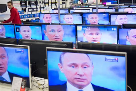 Russia’s Tv Talk Shows Smooth Putin’s Way From Crisis To Crisis The Washington Post