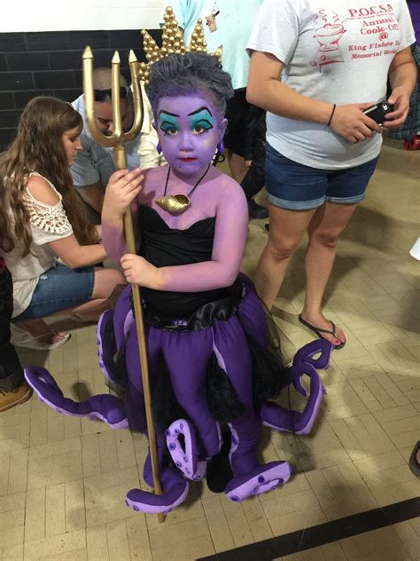 Pin By Sylvia Rodriguez On Halloween Ursula Costume Holloween