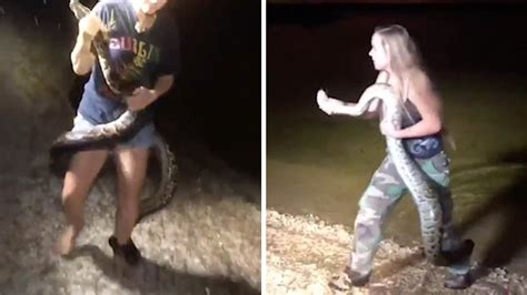 Woman Catches Pythons For Re Location YouTube