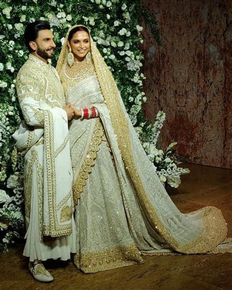 Abu Jani Sandeep Khosla Snapped And How 🏆🏆 Deepveer With Images Wedding Reception Dress