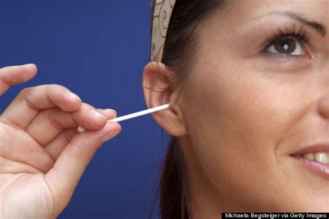6 Things You Probably Didnt Know About Earwax Huffpost