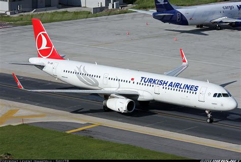 Airbus A321 231 Turkish Airlines Aviation Photo 2455747