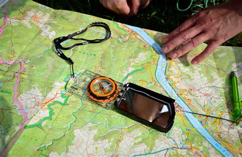 Kurs Orientierung Mit Karte Und Kompass Wildnisschule Weltenwandler