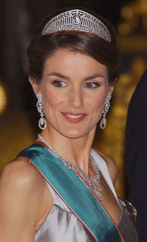 She Wore A Sparkling Crown At A Reception For The Hungarian President