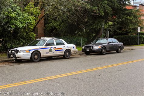 Burnaby Rcmp Marked Ford Cvpi And Unmarked Ford Cvpi Flickr