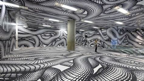 Incredible Mind Bending Art Transforms Flat Walls Into A Hypnotising