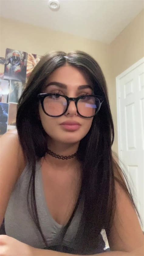 Sssniperwolf Sssniperwolf Official Tiktok Watch Sssniperwolfs