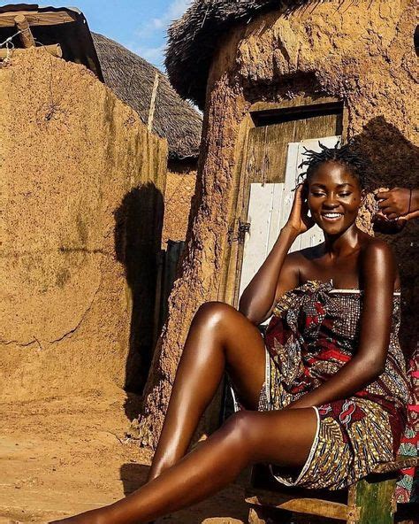 Pin By Xavier Jones On Beautiful Black Women In 2019 Beautiful Black Women Dark Skin Shades