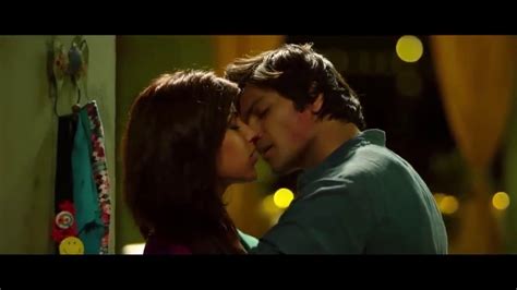 Rhea Chakraborty Hot Kissing Scene From Sonali Cable Youtube
