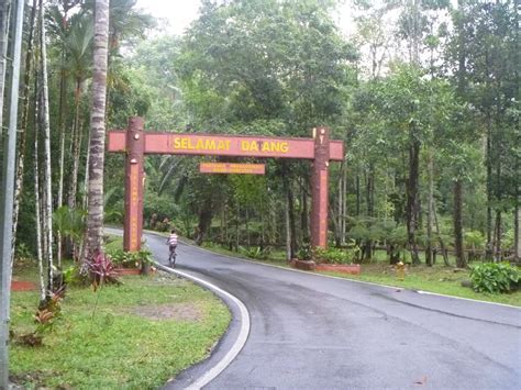 Taman rimba alam straddles presints 14 and 15 on the eastern section of putrajaya. Hill Run Shah Alam - Umpama 0