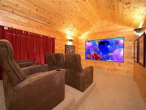 23 minimum.hot tubno smokinginternettvsatellite or cable. 17 Best images about Home Theater Room Pigeon Forge ...