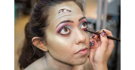 Make Dark Circles Zombie Princess Jasmine Halloween Makeup Popsugar Beauty Photo 13