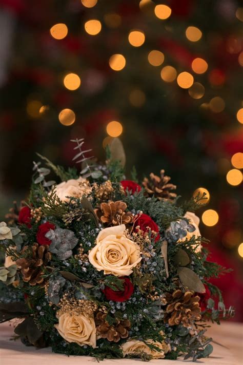 December Wedding Ideas You NEED To See! - Glittery Bride | Christmas