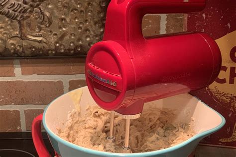 Get the latest reviews, ratings, and buying advice from consumer reports on kitchen appliances, a/cs, washing machines, and more. KitchenAid cordless 7 speed hand mixer review | Best Buy Blog