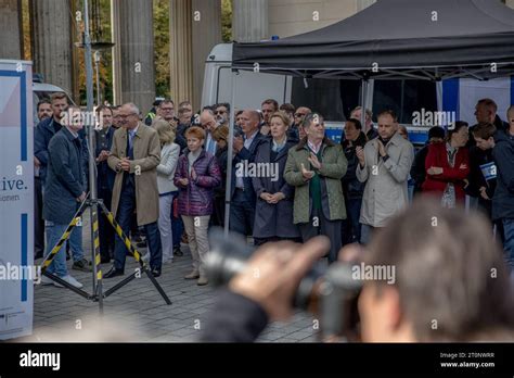 Berlin, Germany. 8th Oct, 2023. In a poignant display of solidarity and