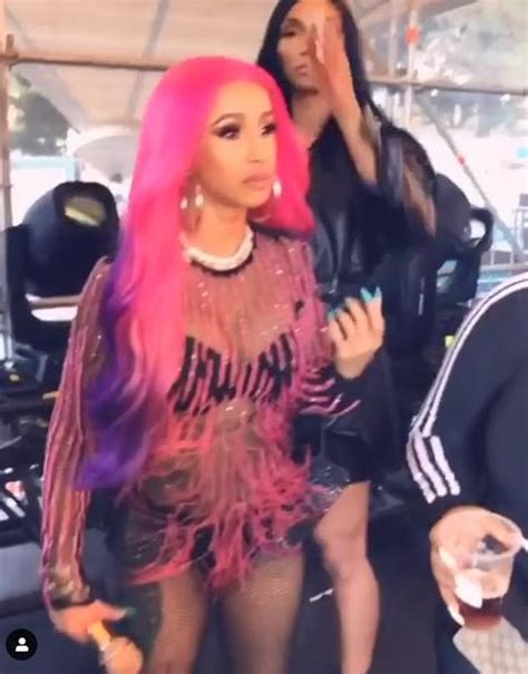 Cardi B Delights Fans In Sydney By Simulating A Sex Act On Stage At