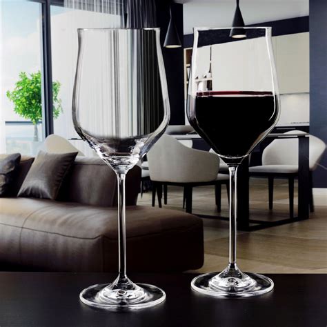 Set Of 4 Cabernet Wine Glasses At Home