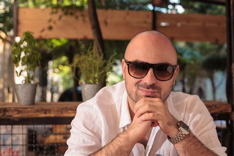 What Sunglasses Look Good On Bald Guys Sunglasses And Style Blog