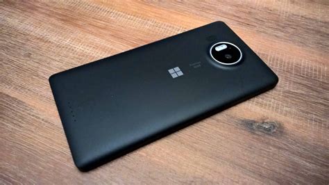 First Impressions Of The New Microsoft Lumia 950 Xl Microsoft Did Not