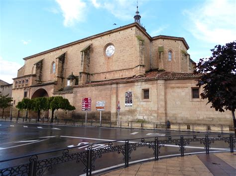 Fuenmayor La Rioja España Iglesia De Santa María Flickr